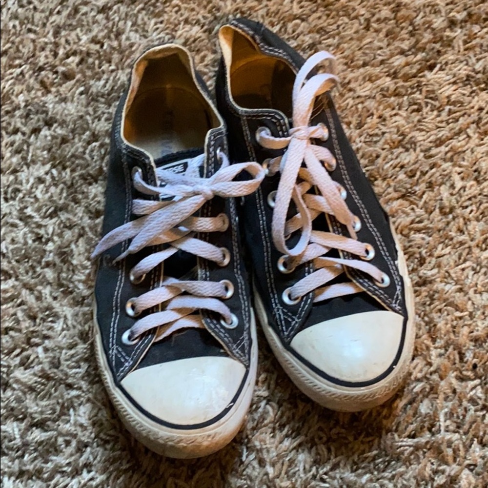 Black converse
